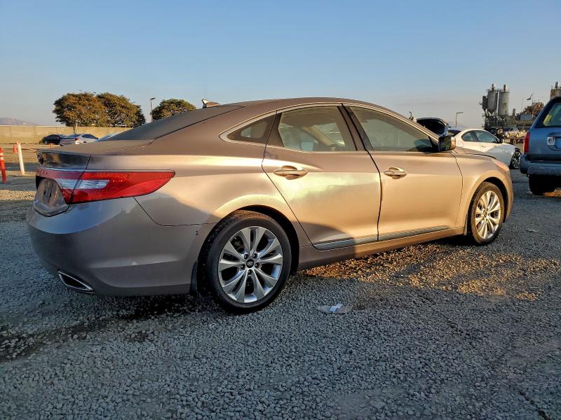 Photo 3 from auction – 2012 HYUNDAI AZERA GLS with VIN KMHFG4JG2CA167866