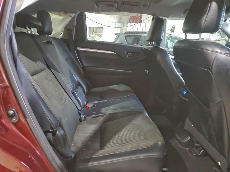 Photo 10 from auction – 2018 TOYOTA HIGHLANDER with VIN 5TDZZRFH8JS248803