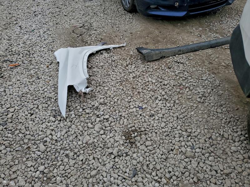 Photo 13 from auction – 2021 CHEVROLET TRAVERSE L with VIN 1GNERFKW0MJ176747
