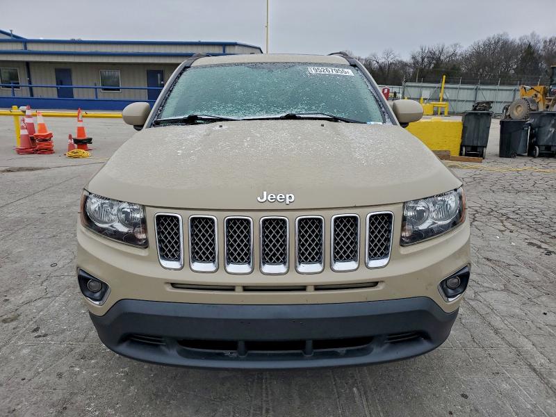 Photo 5 from auction – 2016 JEEP COMPASS LA with VIN 1C4NJDEB8GD745621