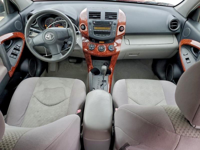 Photo 8 from auction – 2007 TOYOTA RAV4 with VIN JTMZD33V076038209