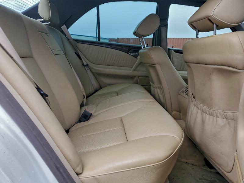 Photo 10 from auction – 1997 MERCEDES-BENZ E 320 with VIN WDBJF55F8VA408372