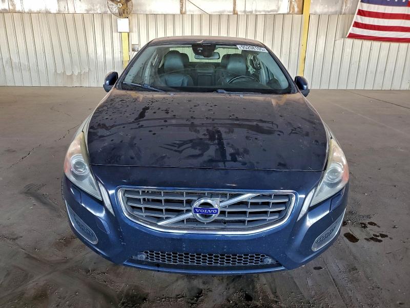Photo 5 from auction – 2013 VOLVO S60 with VIN YV1902FH8D2178968