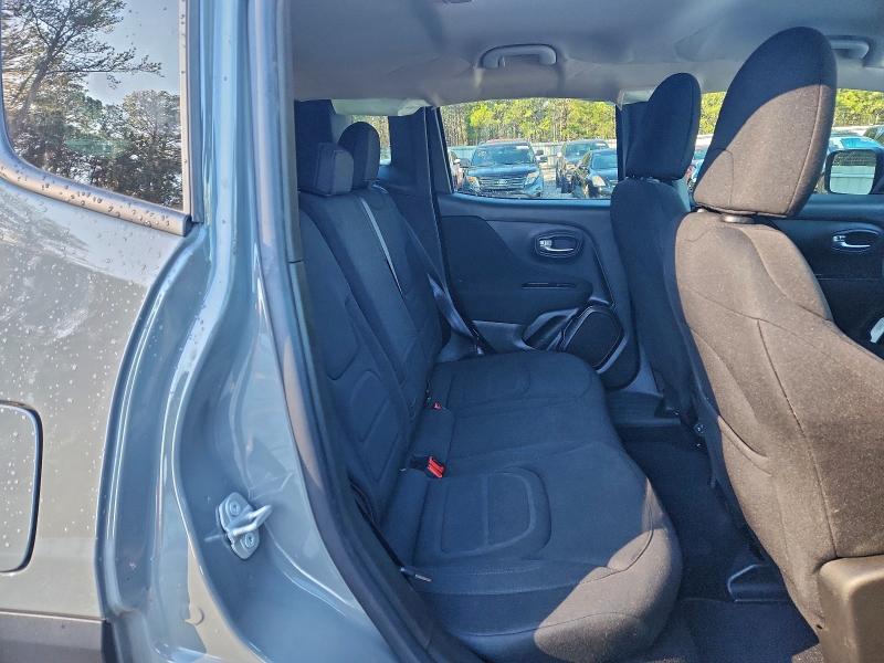 Photo 10 from auction – 2021 JEEP RENEGADE with VIN ZACNJCBB9MPN30855