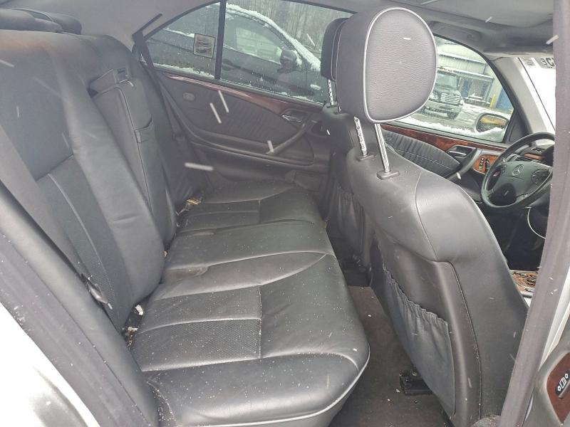 Photo 10 from auction – 2002 MERCEDES-BENZ E 320 with VIN WDBJF65J32B453882