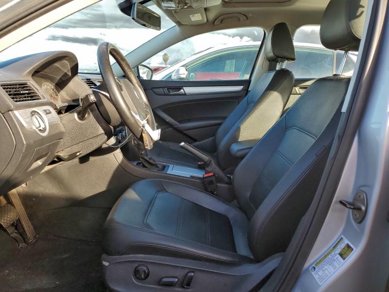 Photo 7 from auction – 2012 VOLKSWAGEN PASSAT SE with VIN 1VWBP7A33CC016862