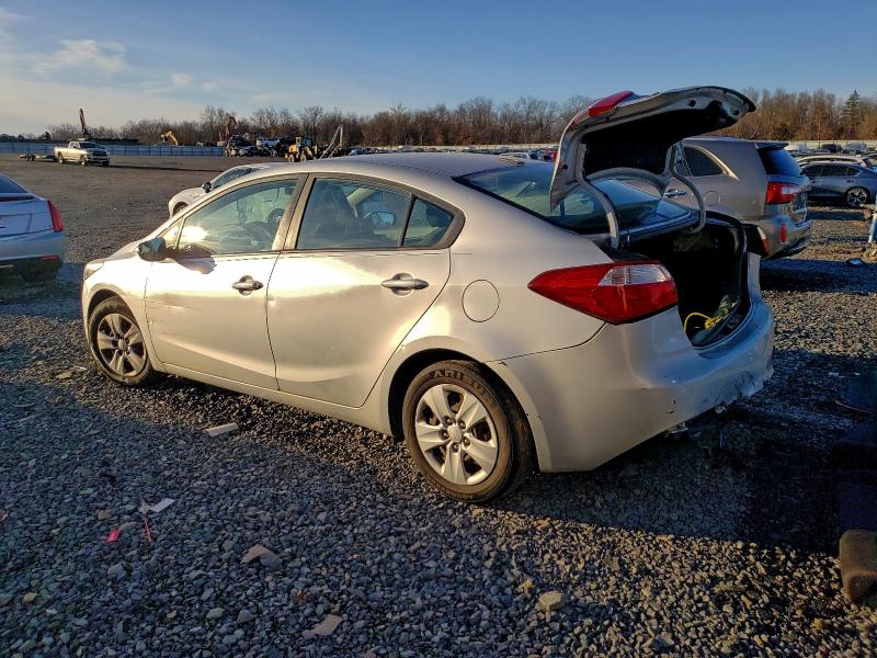 Photo 2 from auction – 2015 KIA FORTE LX with VIN KNAFX4A61F5342839