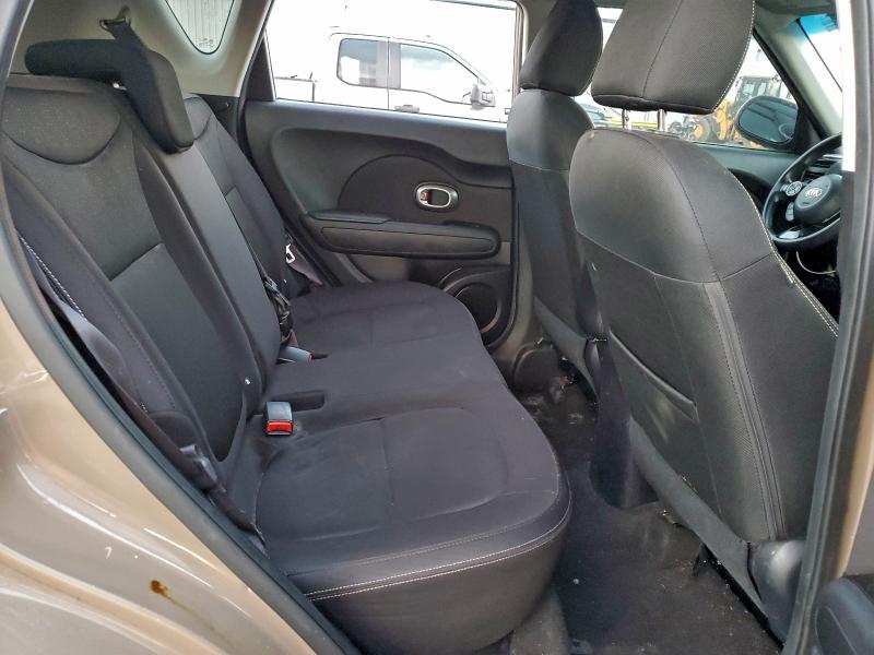 Photo 10 from auction – 2015 KIA SOUL with VIN KNDJN2A21F7207403