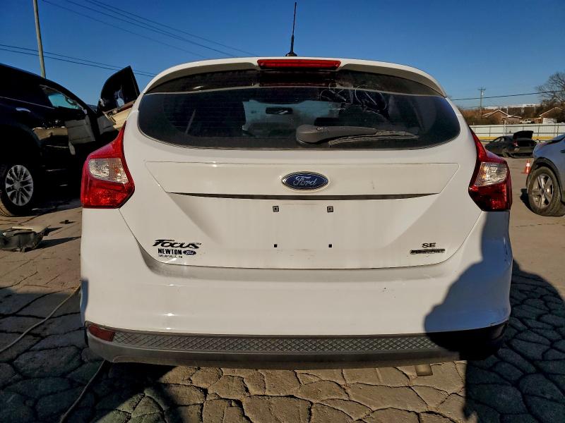 Photo 6 from auction – 2014 FORD FOCUS SE with VIN 1FADP3K24EL268641