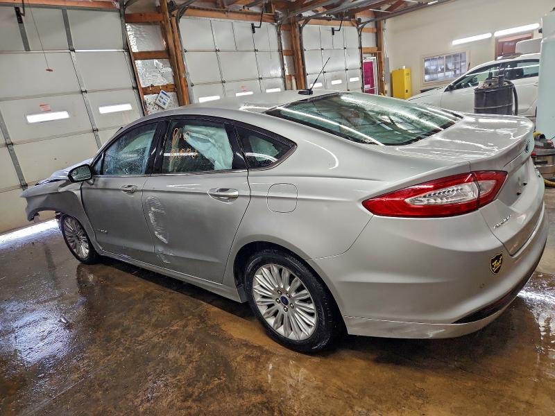 Photo 2 from auction – 2015 FORD FUSION with VIN 3FA6P0LU6FR266397