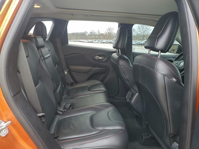 Photo 11 from auction – 2016 JEEP CHEROKEE T with VIN 1C4PJMBS5GW101575