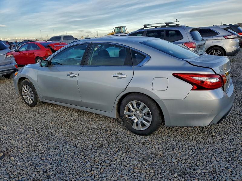 صورة رقم 2 من المزاد - 2016 NISS ALTIMA مع VIN 1N4AL3AP9GC206330