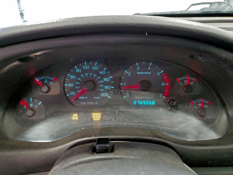 Photo 9 from auction – 2000 FORD MUSTANG with VIN 1FAFP4047YF231704
