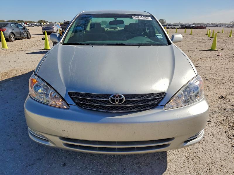 Photo 5 from auction – 2003 TOYOTA CAMRY LE with VIN JTDBE32K530239641