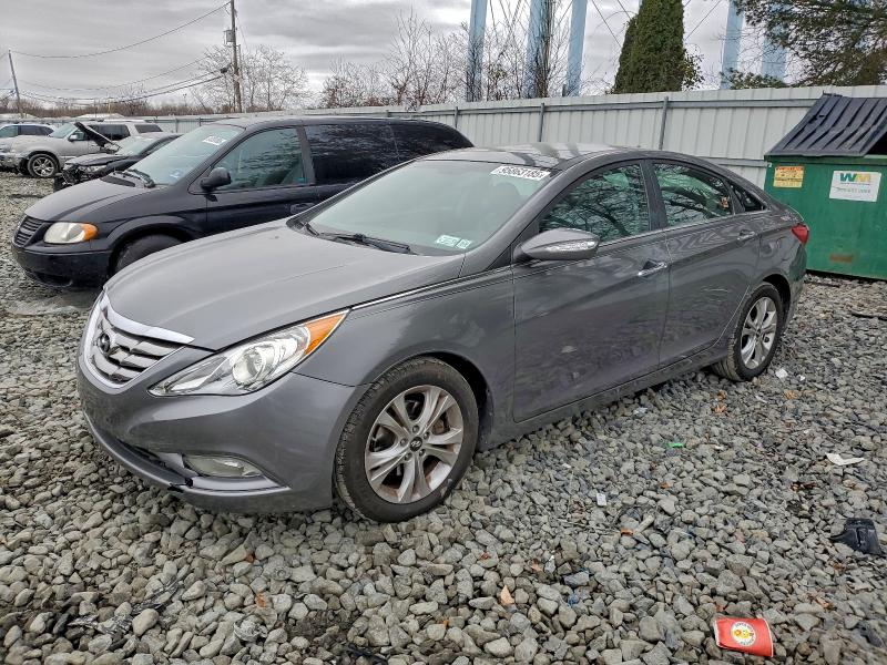 HYUNDAI SONATA SE 2013 with VIN 5NPEC4ACXDH596353 - Photo from auction