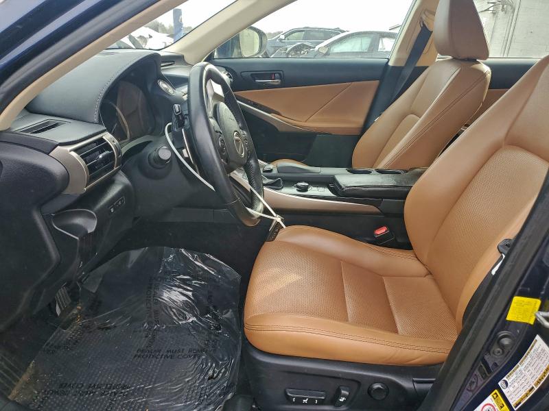 Photo 7 from auction – 2014 LEXUS IS with VIN JTHCF1D27E5008604