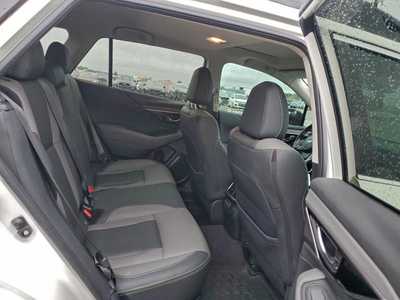 Photo 10 from auction – 2021 SUBARU OUTBACK ON with VIN 4S4BTGLD8M3147528