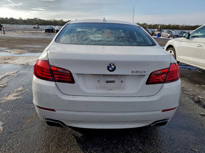 Photo 6 from auction – 2011 BMW 550 XI with VIN WBAFU9C50BC785337