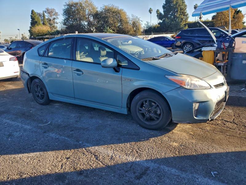 Photo 4 from auction – 2013 TOYOTA PRIUS with VIN JTDKN3DU5D1691650