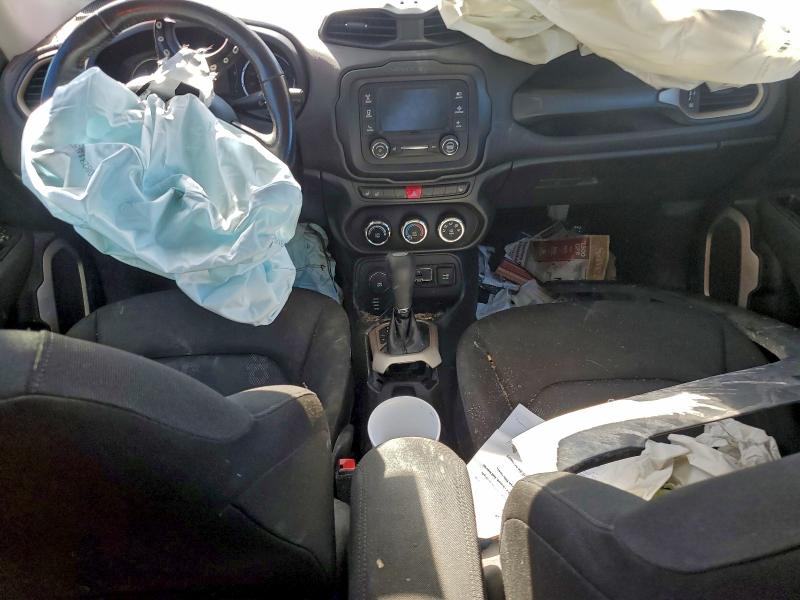 Photo 8 from auction – 2017 JEEP RENEGADE L with VIN ZACCJBBB8HPE50604