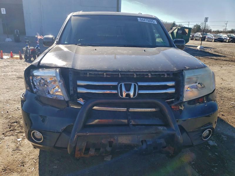 Photo 5 from auction – 2015 HONDA PILOT TOUR with VIN 5FNYF4H96FB040377