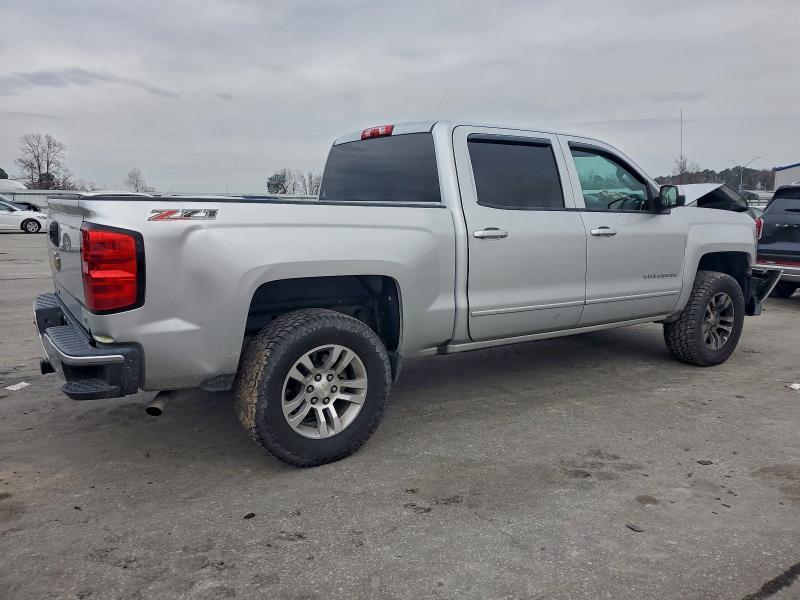 Photo 3 from auction – 2017 CHEVROLET SILVERADO with VIN 3GCUKRECXHG202936