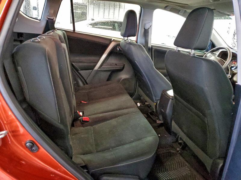 Photo 11 from auction – 2015 TOYOTA RAV4 XLE with VIN 2T3RFREV4FW279519