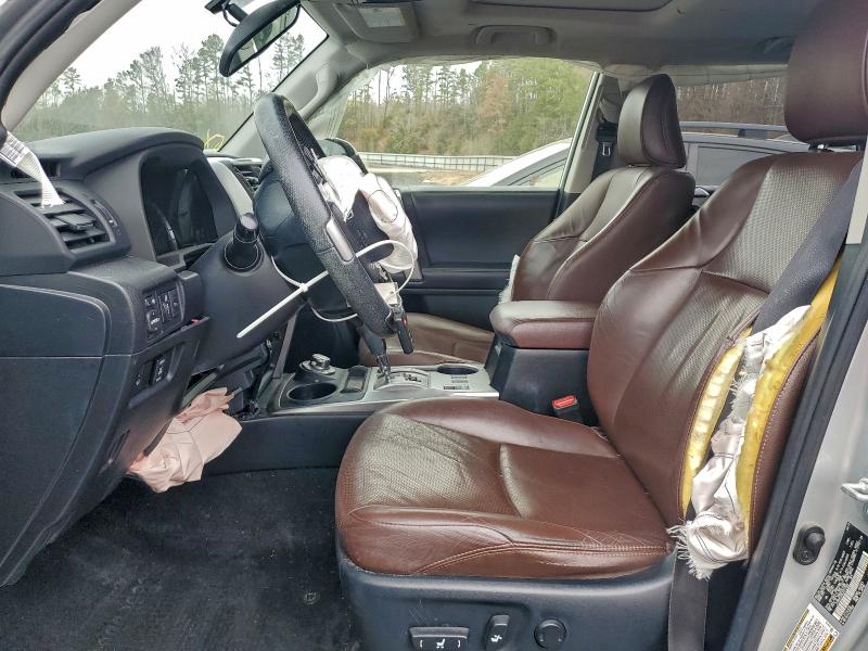 Photo 7 from auction – 2018 TOYOTA 4RUNNER with VIN JTEBU5JR9J5577682