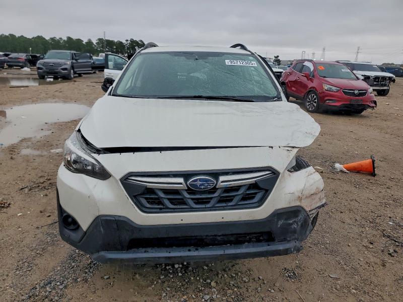 Photo 5 from auction – 2023 SUBARU CROSSTREK with VIN JF2GTABCXPH206829