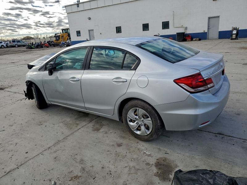 Photo 2 from auction – 2013 HONDA CIVIC LX with VIN 19XFB2F53DE263969