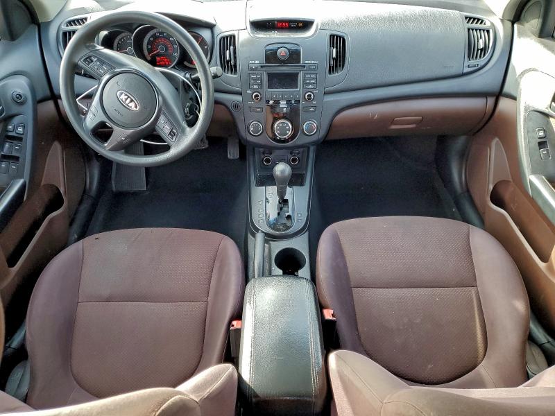 Photo 8 from auction – 2010 KIA FORTE EX with VIN KNAFU4A29A5169439