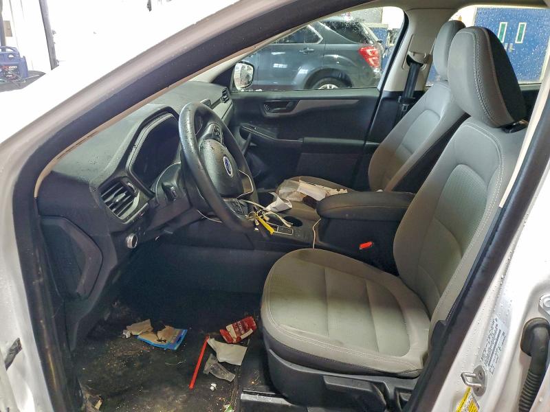 Photo 7 from auction – 2020 FORD ESCAPE with VIN 1FMCU9F60LUA71760