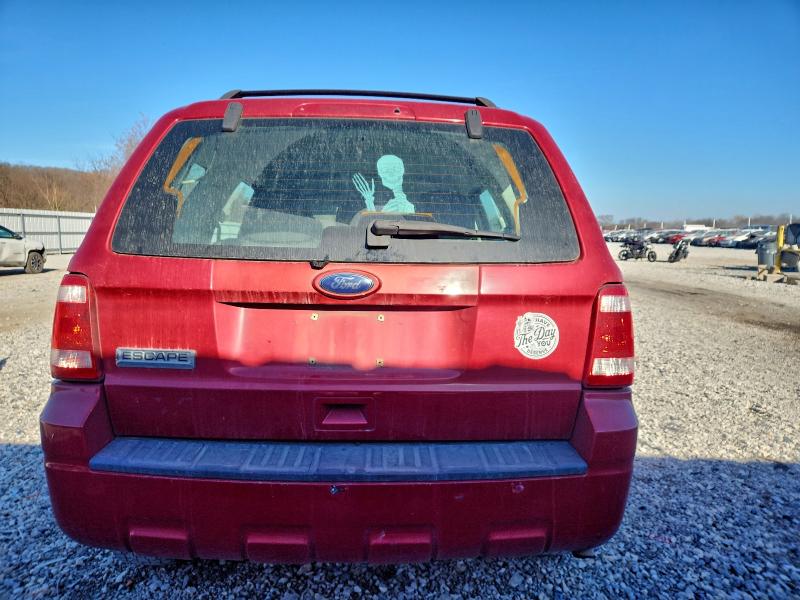 Photo 6 from auction – 2010 FORD ESCAPE XLS with VIN 1FMCU0C76AKA13329