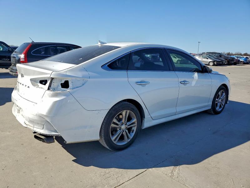 Photo 3 from auction – 2019 HYUNDAI SONATA LIM with VIN 5NPE34AF4KH748621