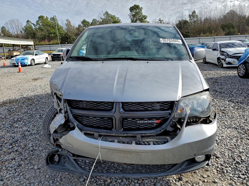 Photo 5 from auction – 2015 DODGE GRAND CARA with VIN 2C4RDGCG3FR615153