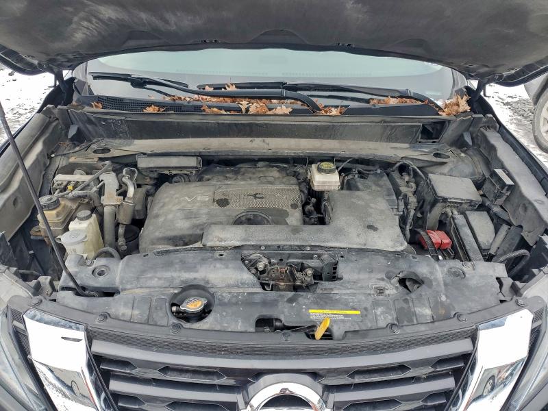 Photo 11 from auction – 2017 NISS PATHFINDER with VIN 5N1DR2MM5HC665823