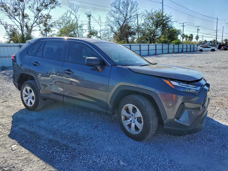 Photo 4 from auction – 2024 TOYOTA RAV4 LE with VIN 2T3H1RFV5RC285389