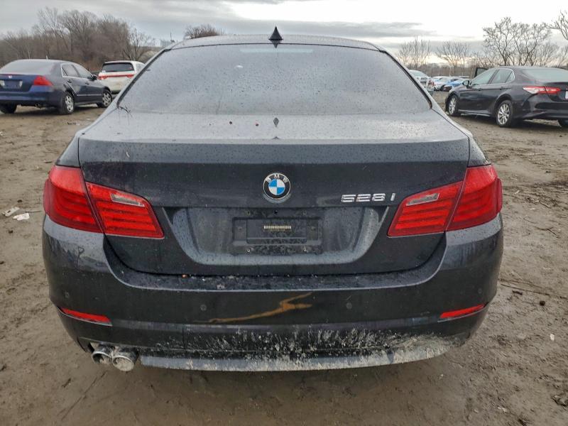 Photo 6 from auction – 2011 BMW 528 I with VIN WBAFR1C51BC747909