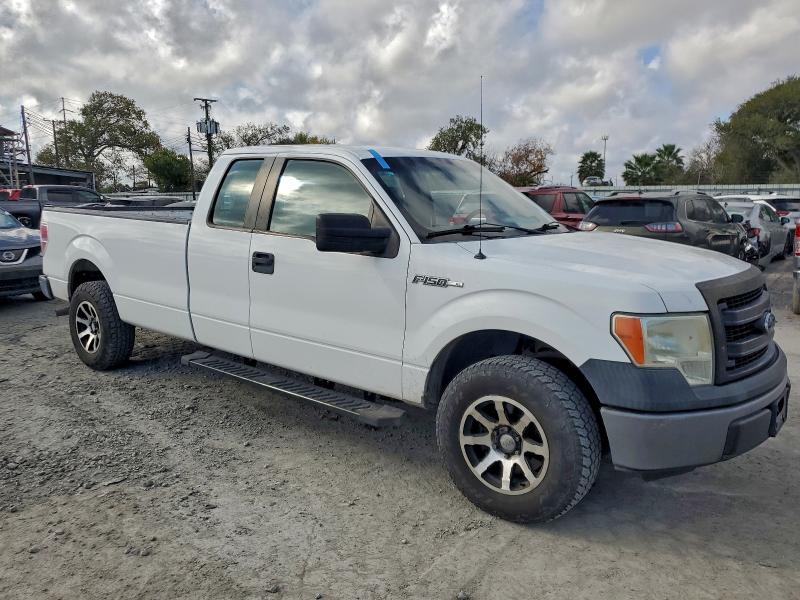 Photo 4 from auction – 2014 FORD F150 SUPER with VIN 1FTFX1CF1EKD99394