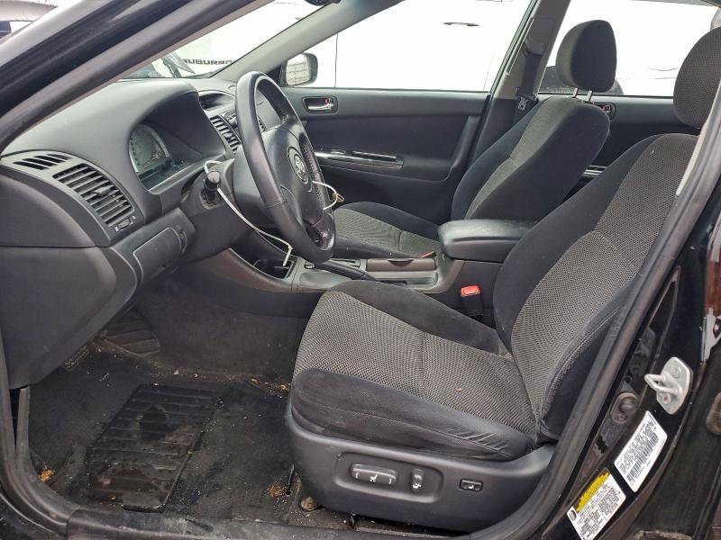 Photo 7 from auction – 2004 TOYOTA CAMRY LE with VIN 4T1BE32K64U273805