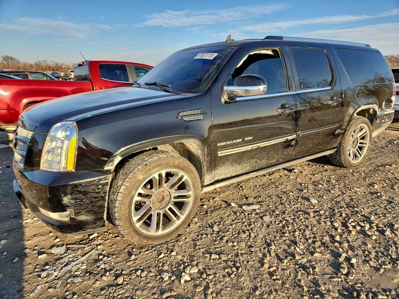 CADILLAC ESCALADE E 2013 with VIN 1GYS4JEF2DR230652 - Photo from auction