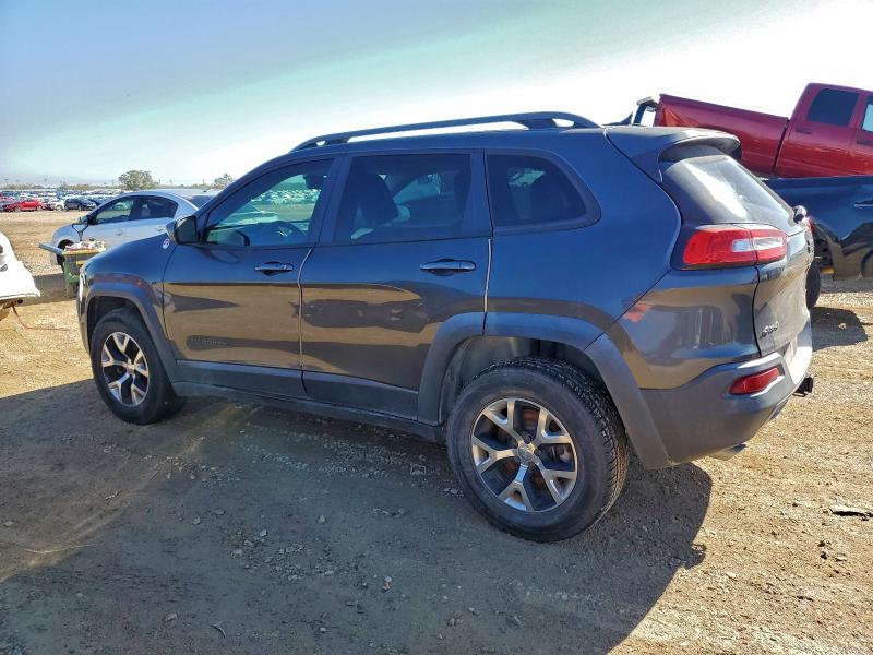 Photo 2 from auction – 2014 JEEP CHEROKEE with VIN 1C4PJMBS6EW214982
