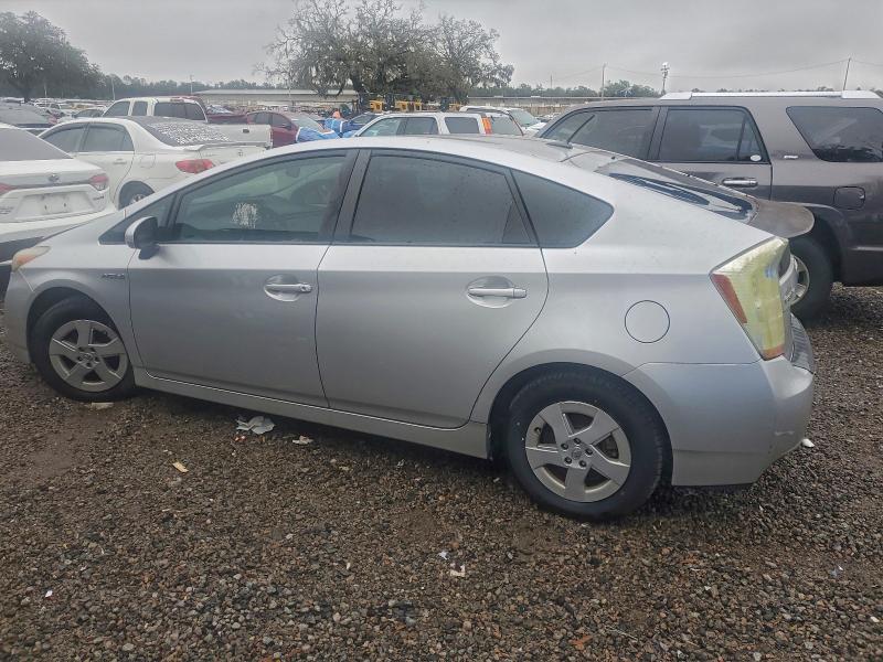 Photo 2 from auction – 2010 TOYOTA PRIUS with VIN JTDKN3DU7A0174531
