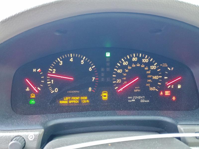 Photo 9 from auction – 2001 LEXUS LS 430 with VIN JTHBN30F010033628