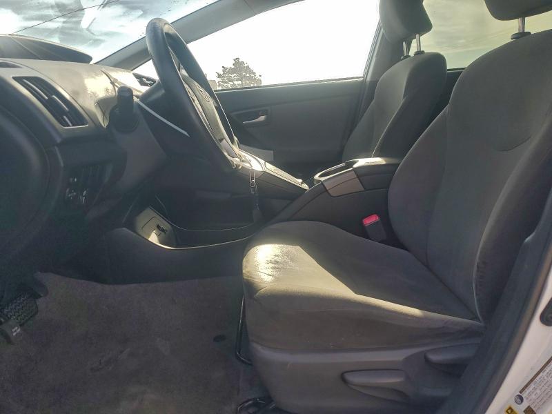 Photo 7 from auction – 2013 TOYOTA PRIUS with VIN JTDKN3DU7D5573365