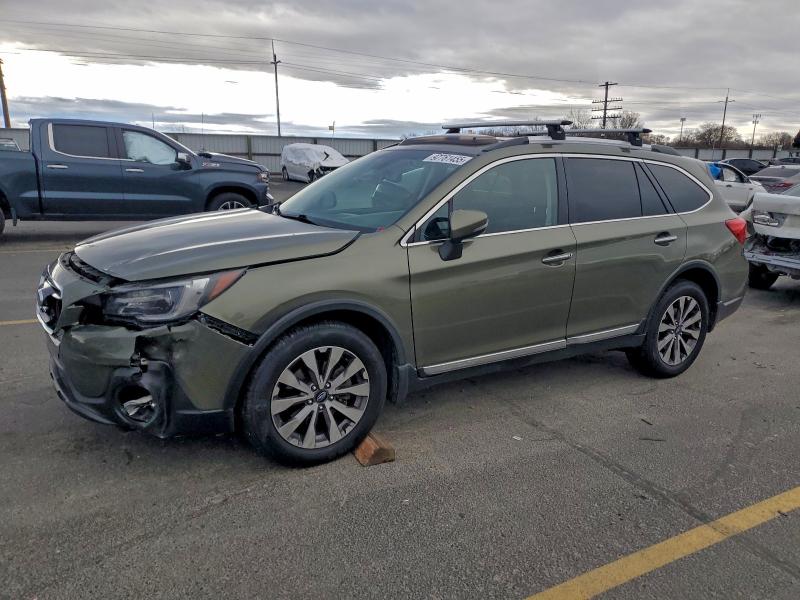 SUBARU OUTBACK TO 2018 with VIN 4S4BSETC2J3267206 - Photo from auction