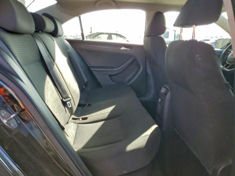 Photo 10 from auction – 2016 VOLKSWAGEN JETTA with VIN 3VW267AJ3GM209860