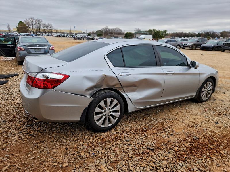 Photo 3 from auction – 2014 HONDA ACCORD EXL with VIN 1HGCR2F86EA111134