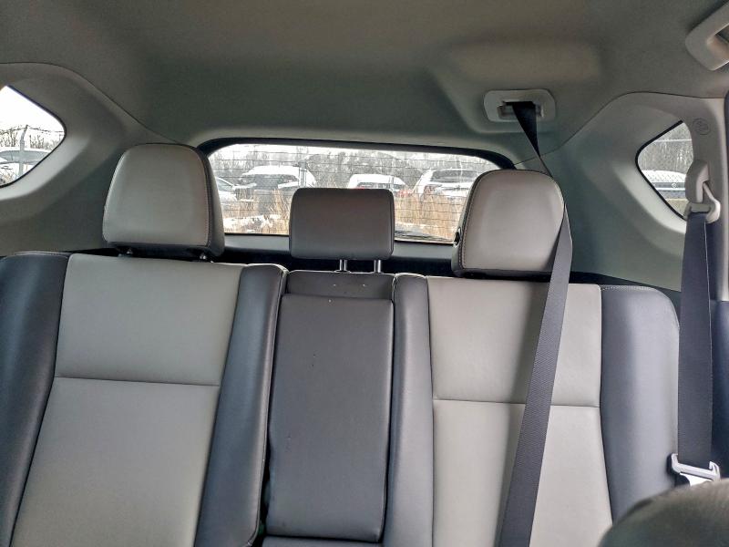 Photo 10 from auction – 2014 TOYOTA RAV4 LIMIT with VIN 2T3YFREV1EW082964