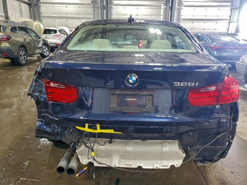 Photo 6 from auction – 2012 BMW 328 I with VIN WBA3A5C56CF346597